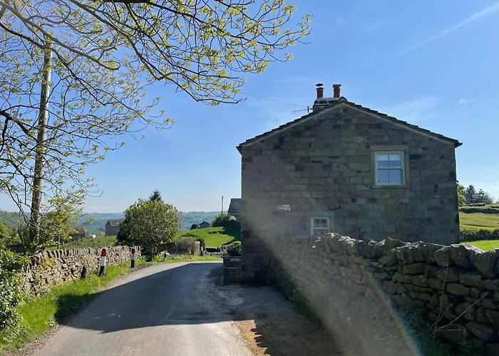 Top Hotels in Silsden for Nature Lovers