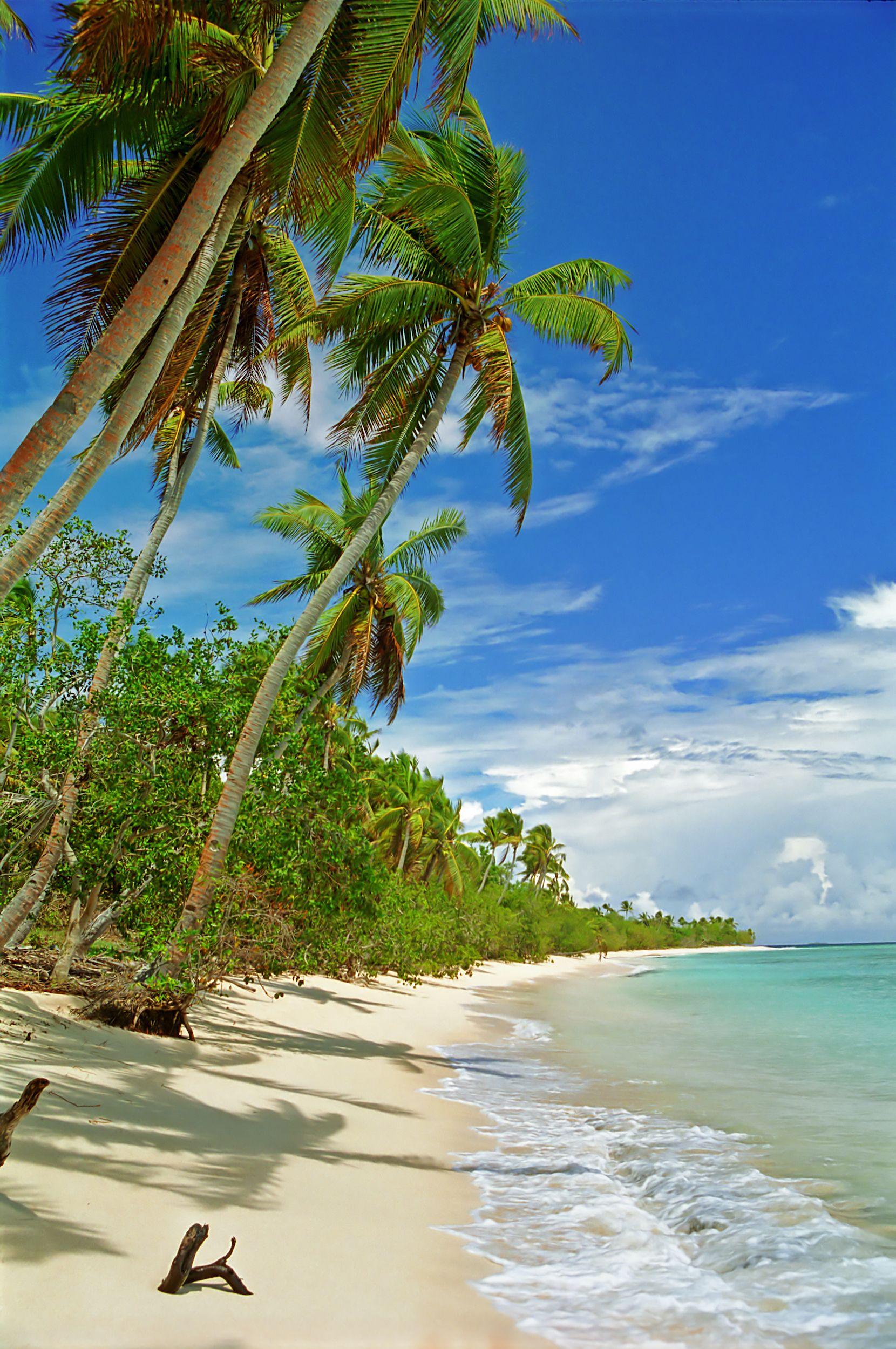 The seven most remote islands in the Pacific Ocean